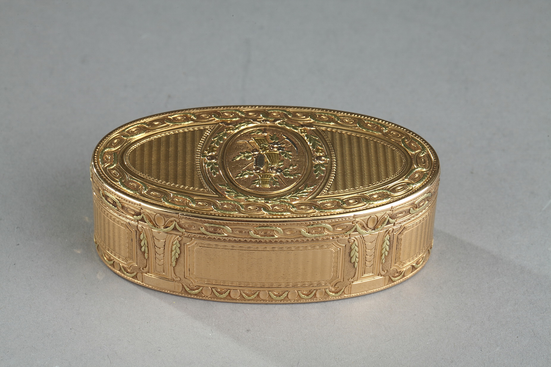 Louis XVI Gold snuffbox, 18th century